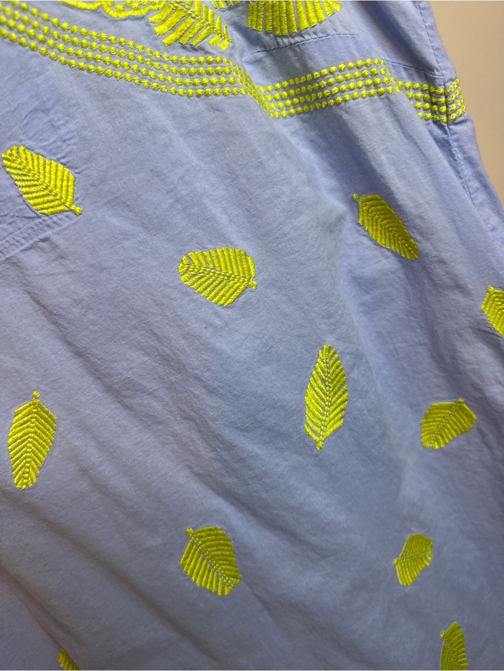 Gretchen Scott Women's Tank Shift Dress Light Blue with Lime Green Embroidery M - Picture 6 of 8